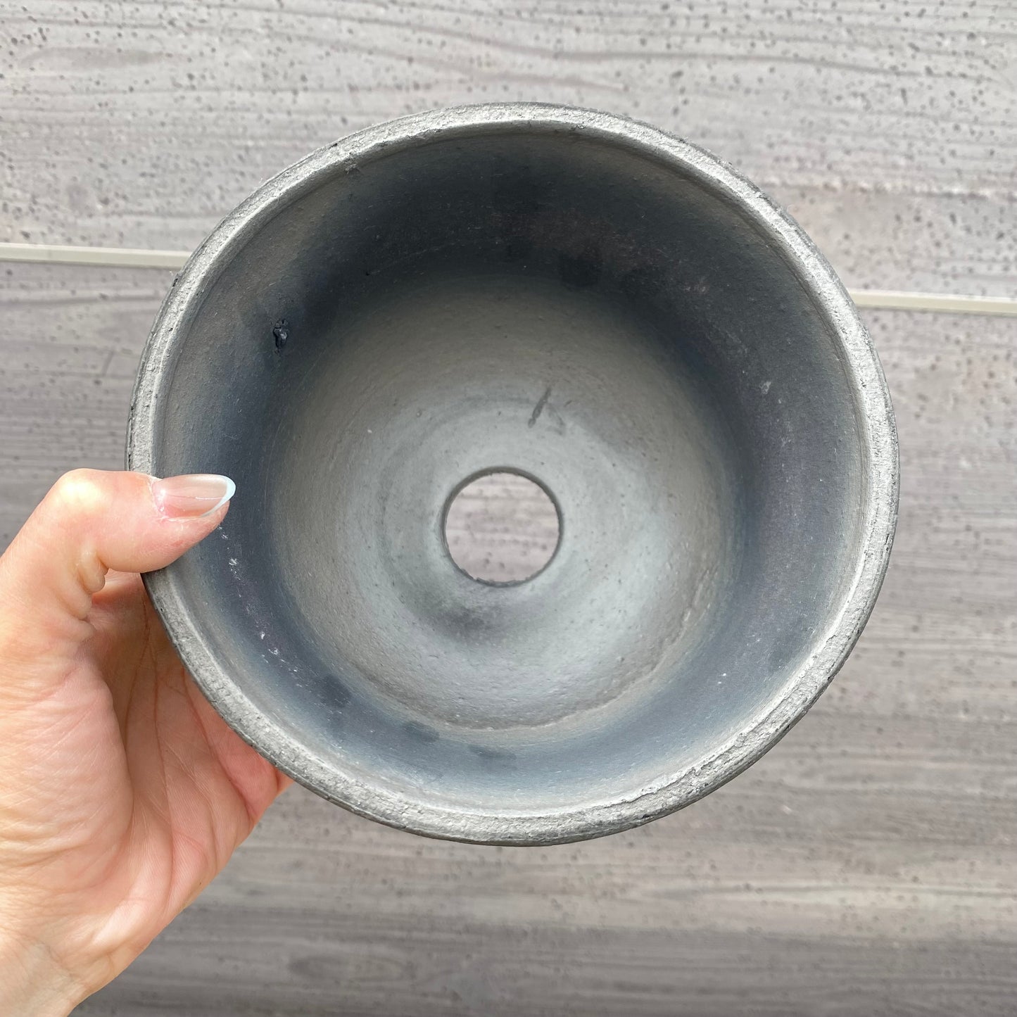 陶器鉢 SMOKED PLANTER C160/シルバー 受け皿付き