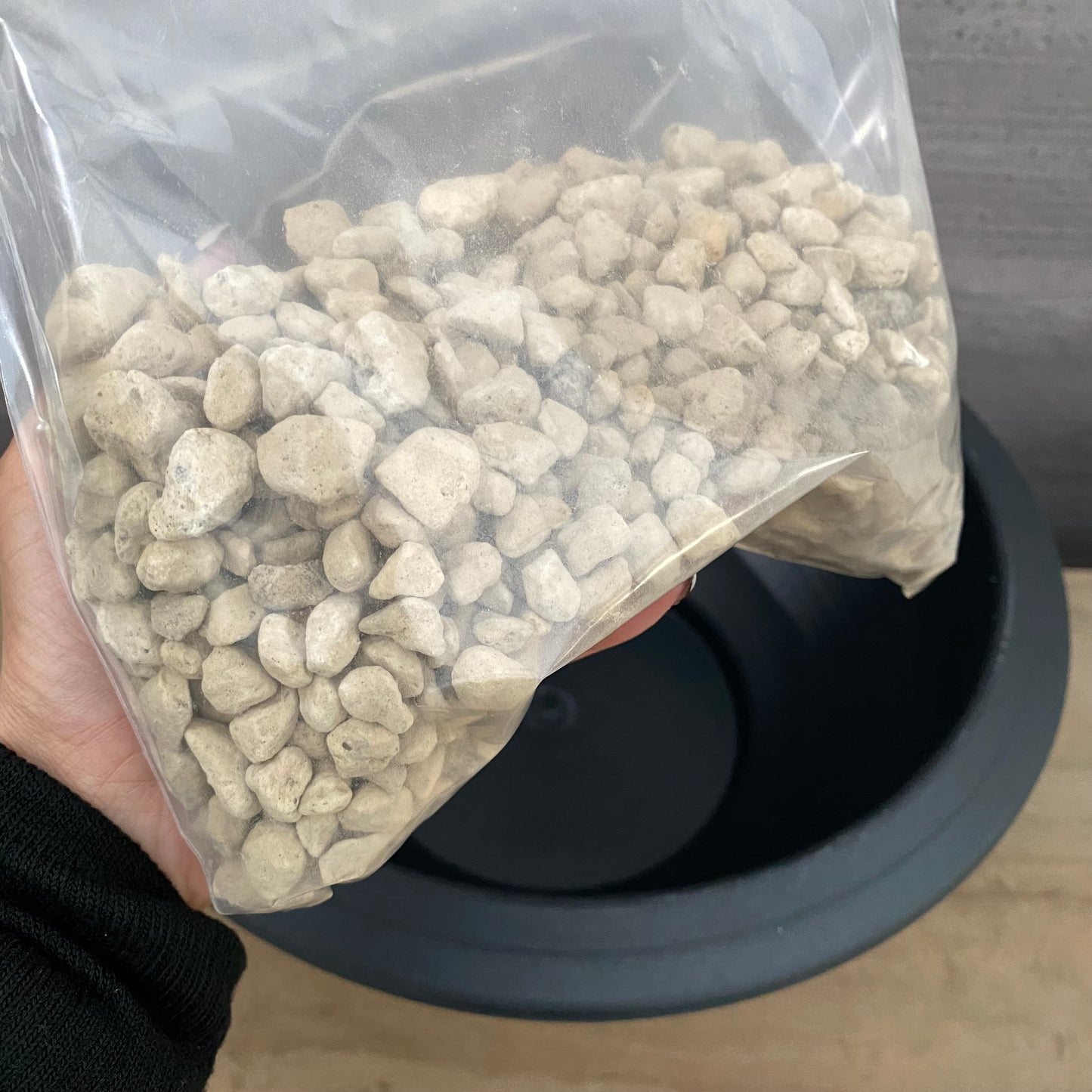 睡蓮鉢 プラスチック Mサイズ ひゅうが土セット