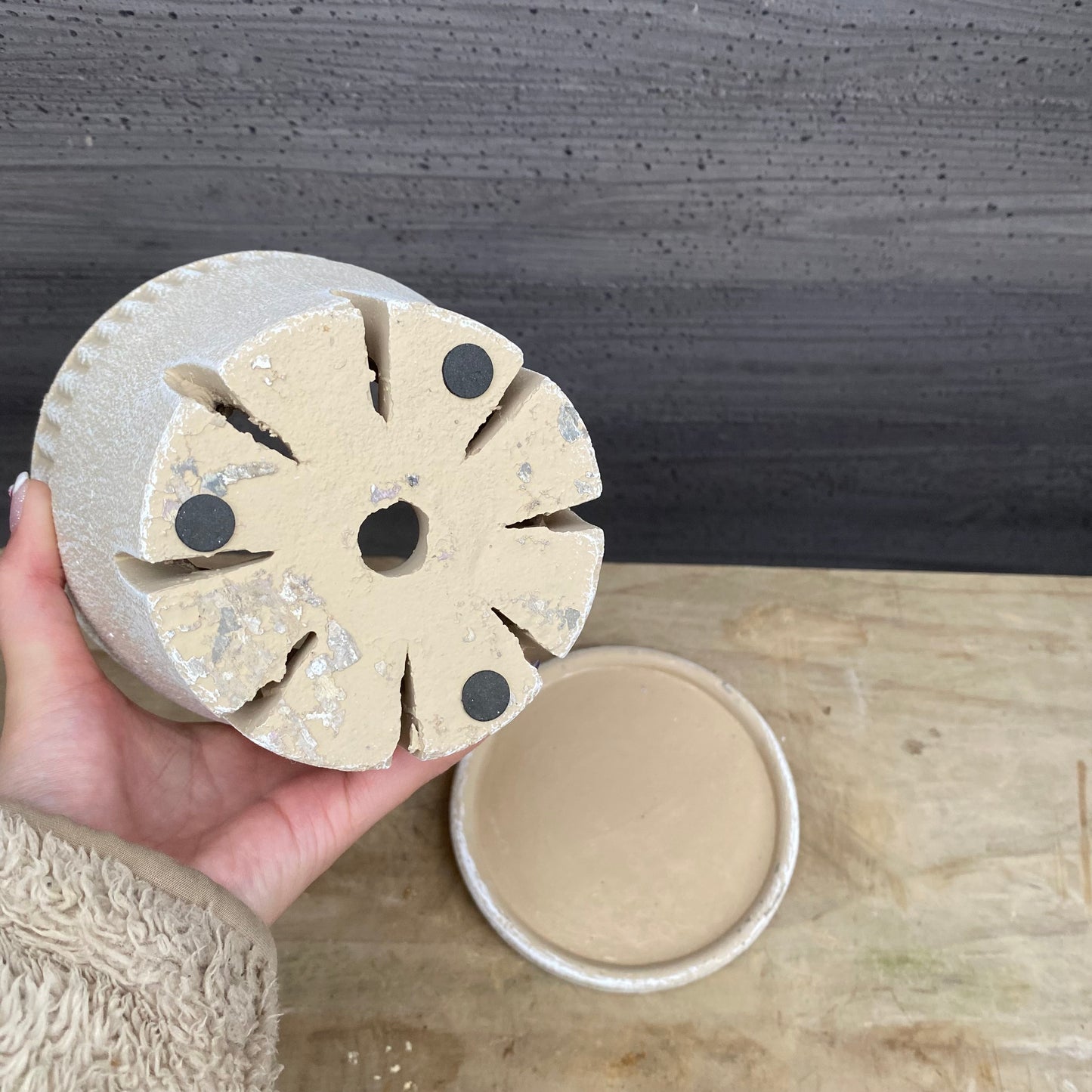 陶器鉢 スリットポット アイボリー 受け皿付き