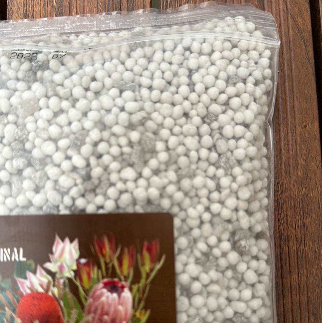 NATIVE PLAMTS ネイティブプランツ(オージープランツ)の肥料 1Kg入り ★植物生産メーカー品