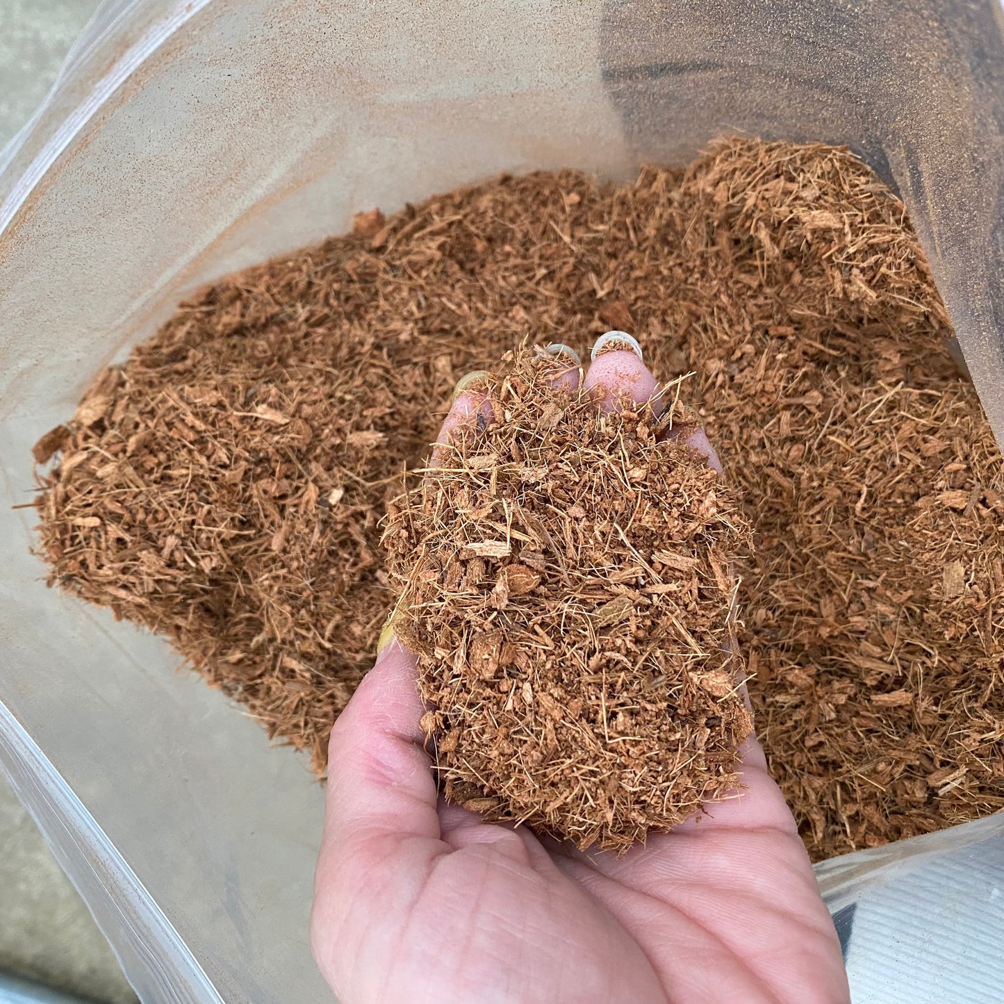 ヤシガラ繊維の土壌改良材 グリーンベラボン 10L