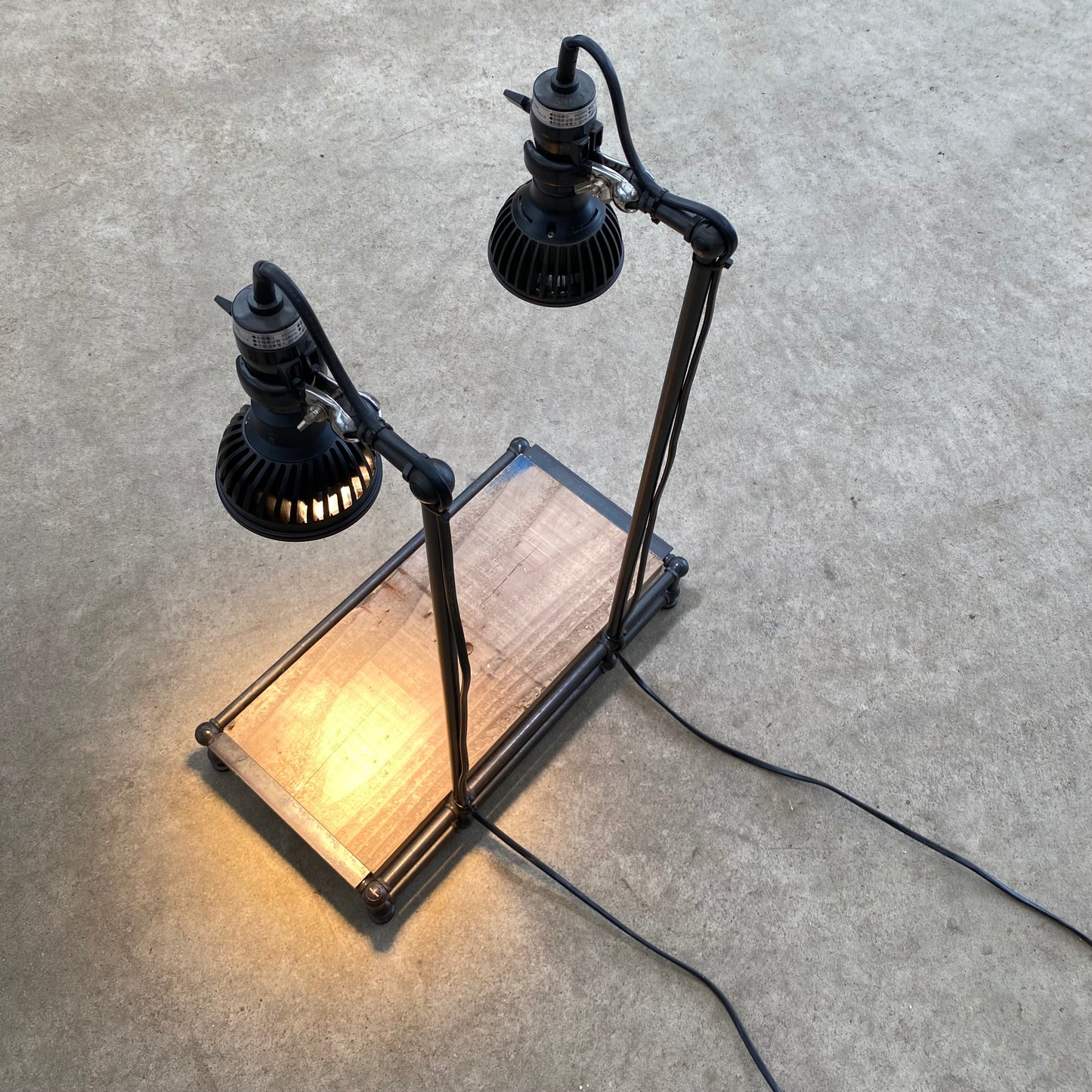 植物専用LEDライト 口径E26用 COBAダブルスタンド B