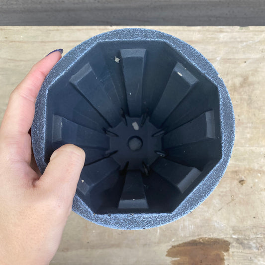 No.08025　スリットポット　ブラック