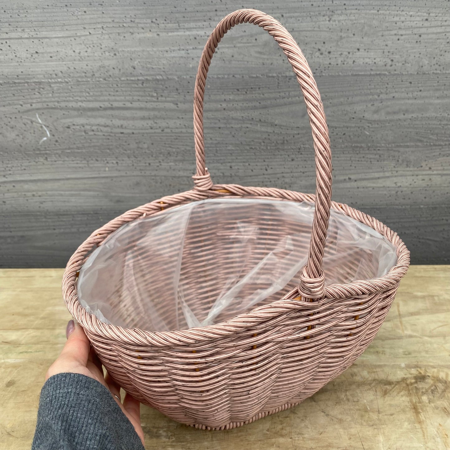 バスケット　ピンク