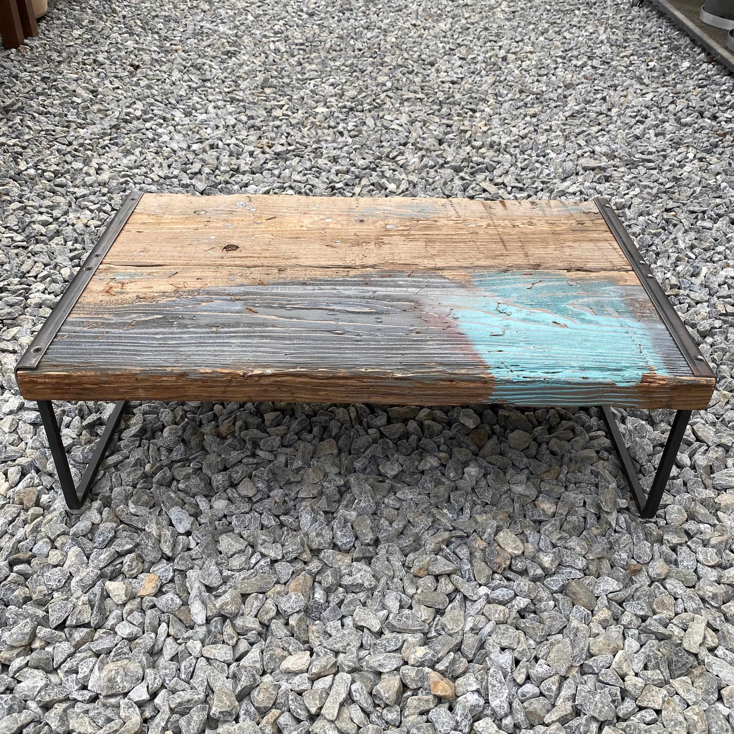 足場板　古材　ローテーブル　コーヒーテーブル　ハンドメイド 足場板古材 ローテーブル No.7 – 植物家族