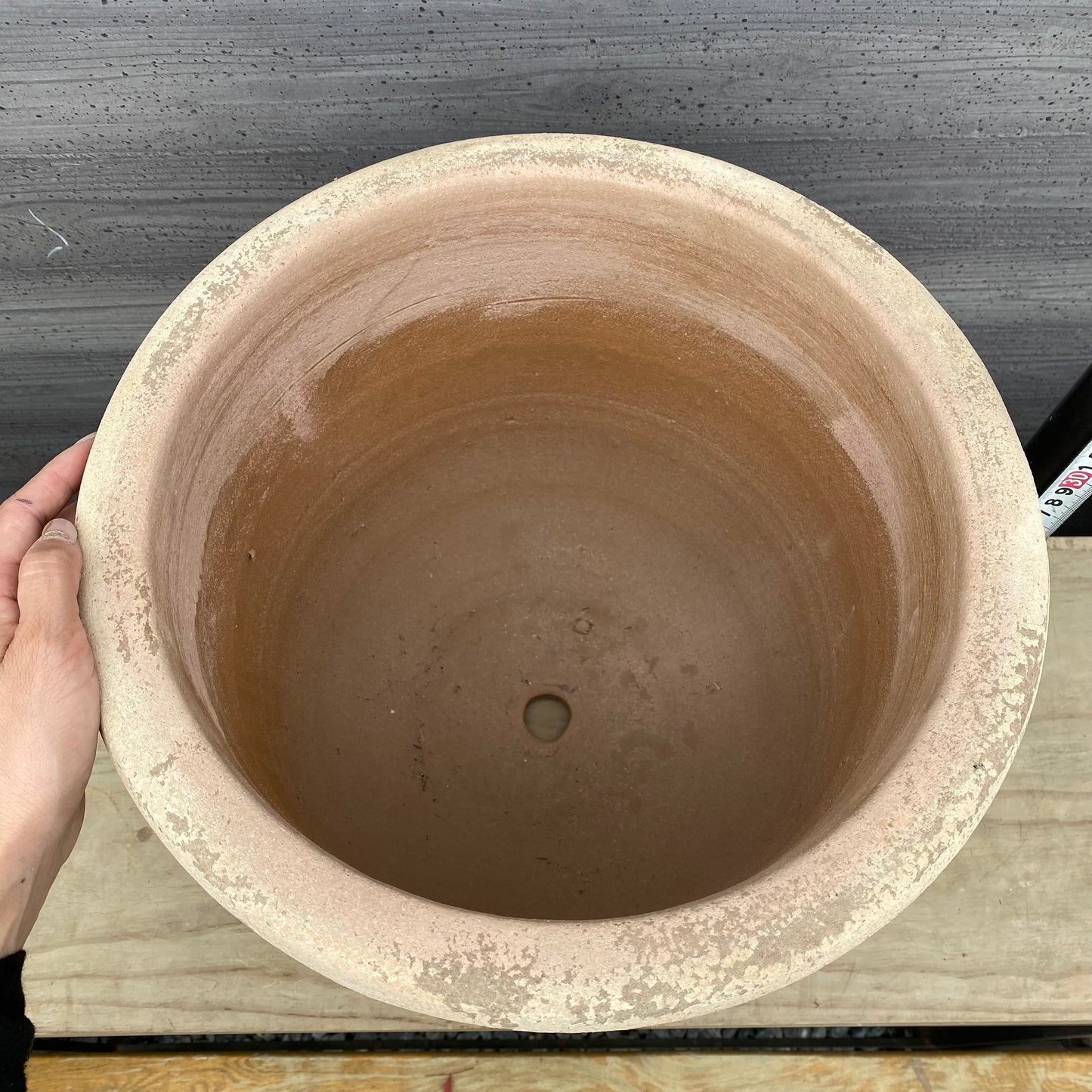 ラウンドキュー　アンティーク　M