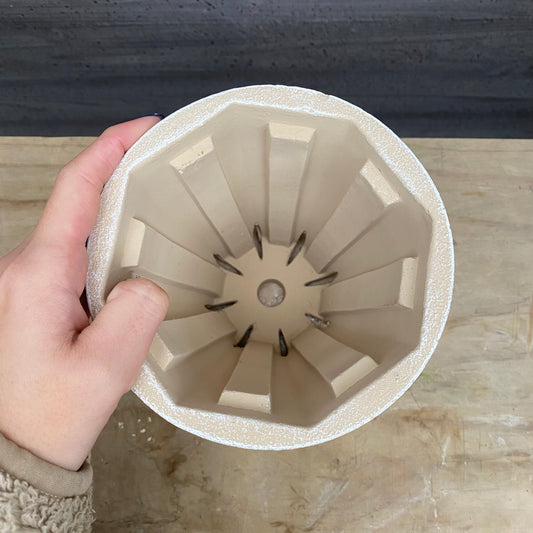 陶器鉢　スリットポット　アイボリー　受け皿付き