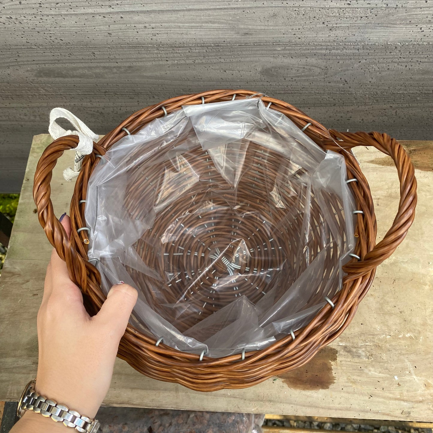 No.08024　手つきバスケット　ブラウン