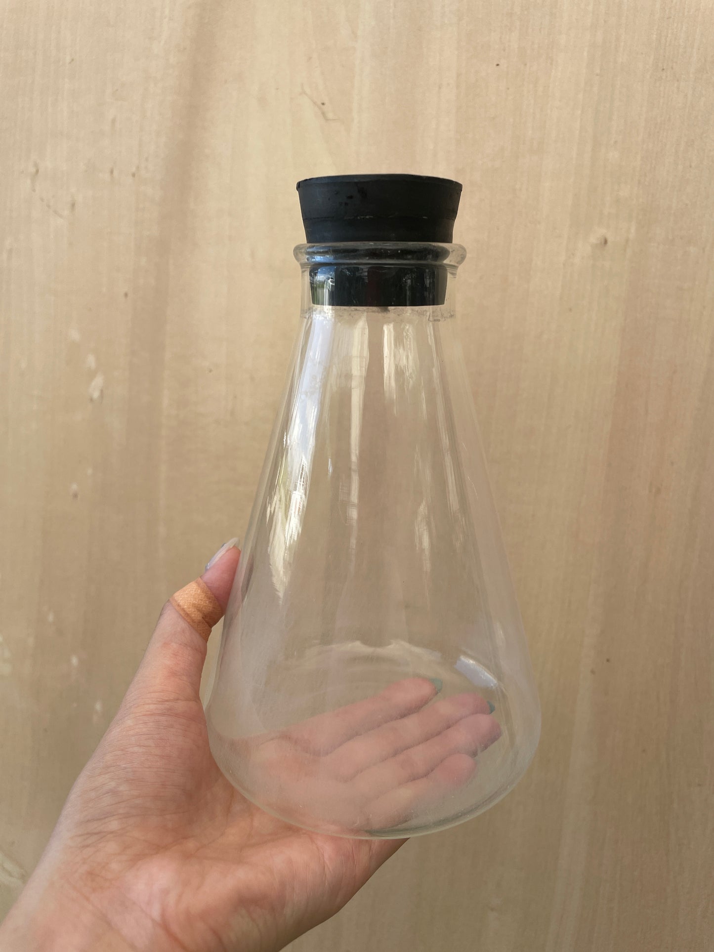 No.28029　ガラス容器
