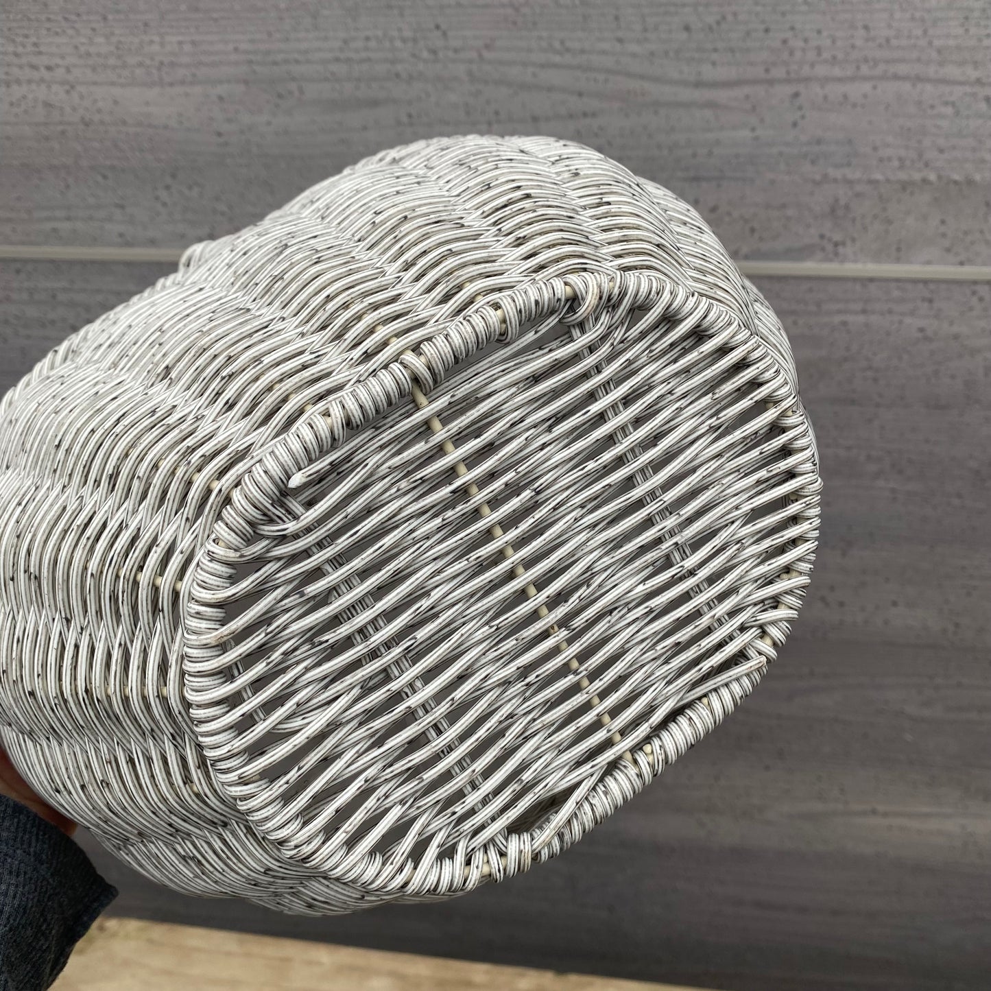 バスケット　ホワイト