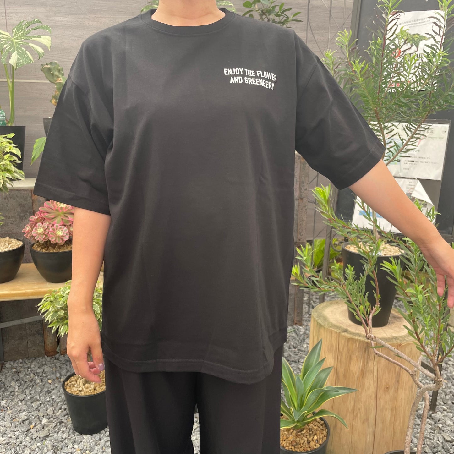 オリジナルTシャツ　カメレオン　黒　Mサイズ