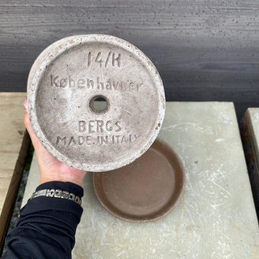 BERGS　陶器鉢　コペンハーゲントール14　グレー　受皿付き