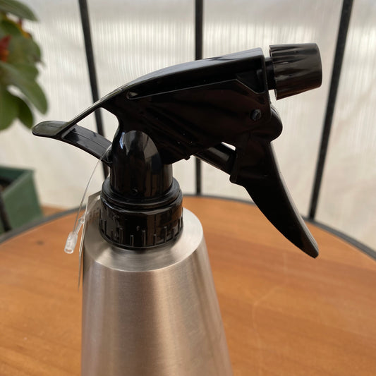 ミッテ　霧吹き　シルバー