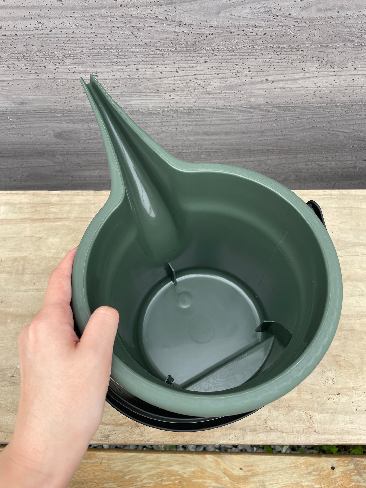 社長直筆サイン入り★ジョウロ　3L　グリーン