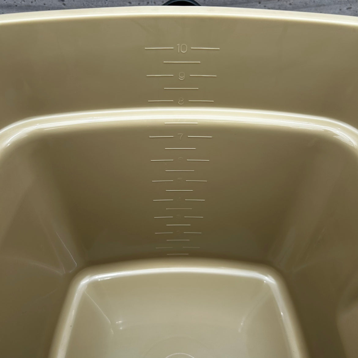 BUCKETエンジョイ10L　サンドブラウン/ドレイニングトレイ　セット